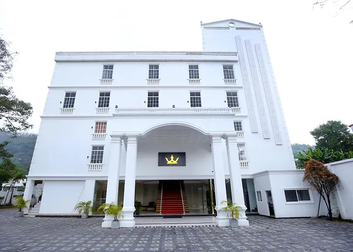 Crown Regency- Badulla