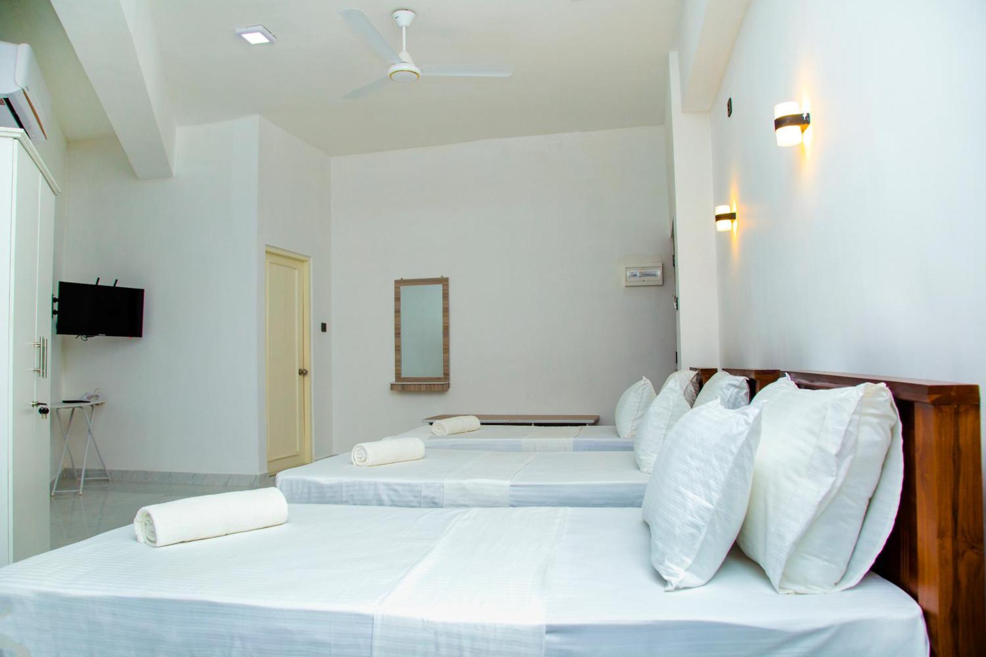 Crown Regency- Badulla