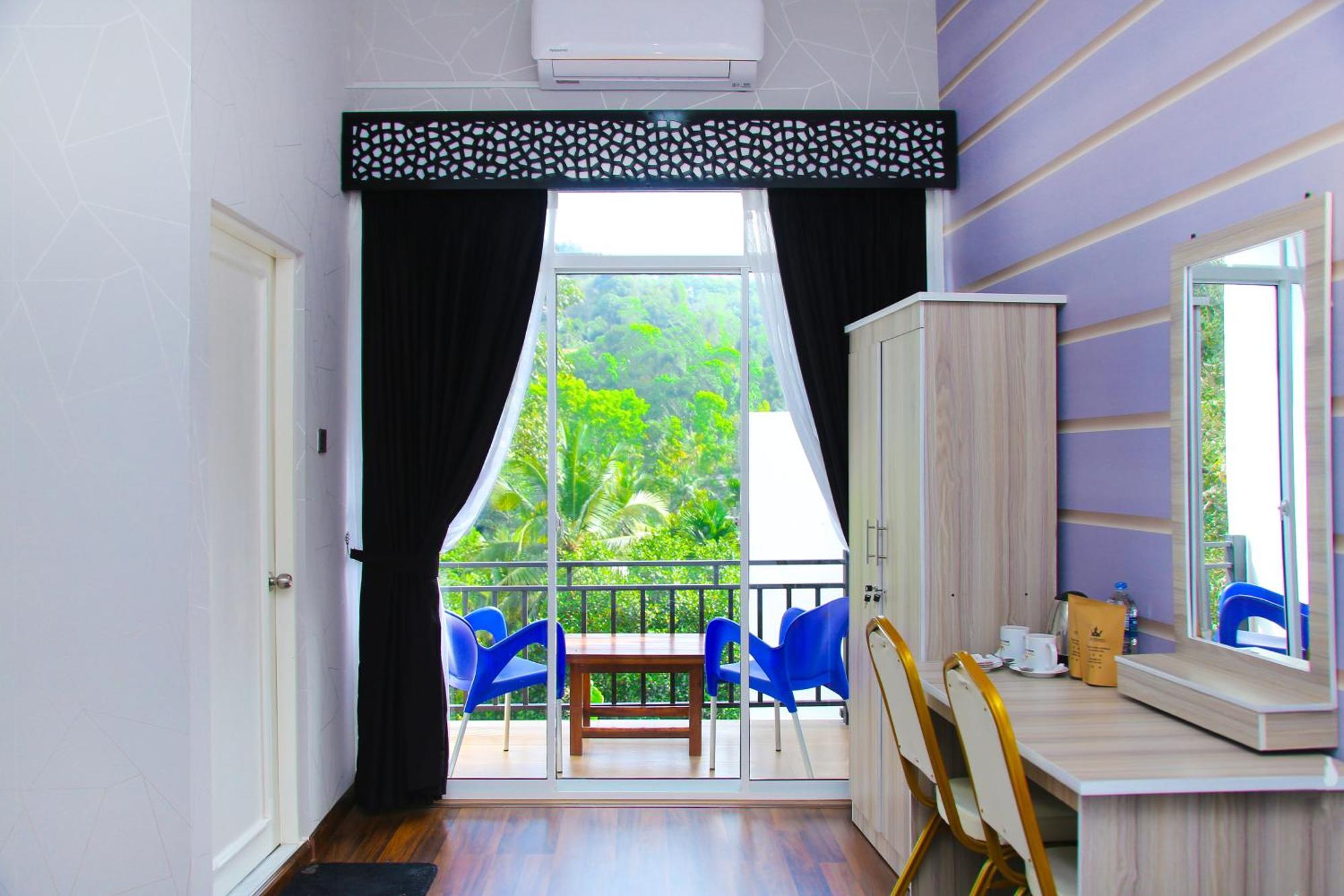 Crown Regency- Badulla
