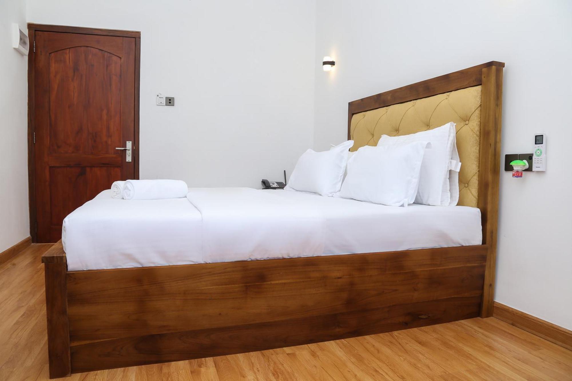 Crown Regency- 3* Badulla